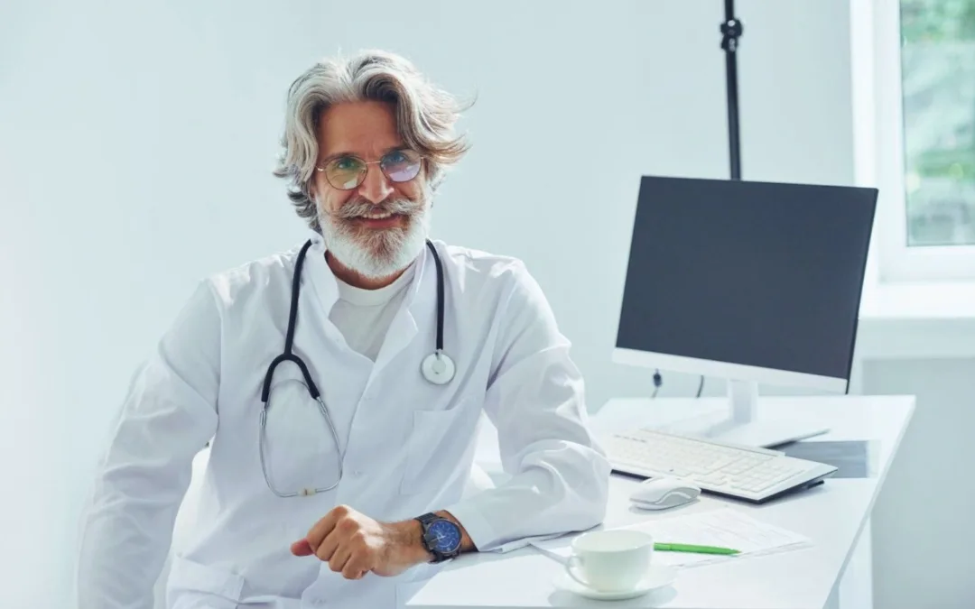 تطبيق حجز مواعيد عيادات من Yolo لادارة عيادتك بنجاح